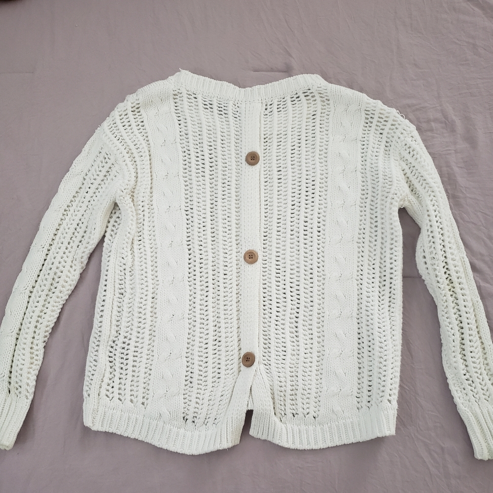 Knit sweater